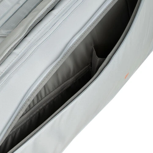 Wilson Shift Super Tour Racket Bag 9 Pack 6 Wilson Shift Super Tour Racket Bag 9 Pack - Image 6