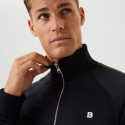 BJØRN BORG ACE Training Jacket Men 16 BJØRN BORG ACE Training Jacket Men -ADIDAS Store 05649000 16